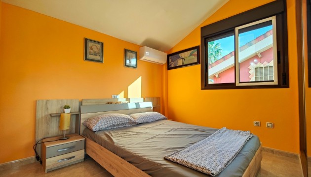 Reventa - Chalet Independiente - Guardamar del Segura