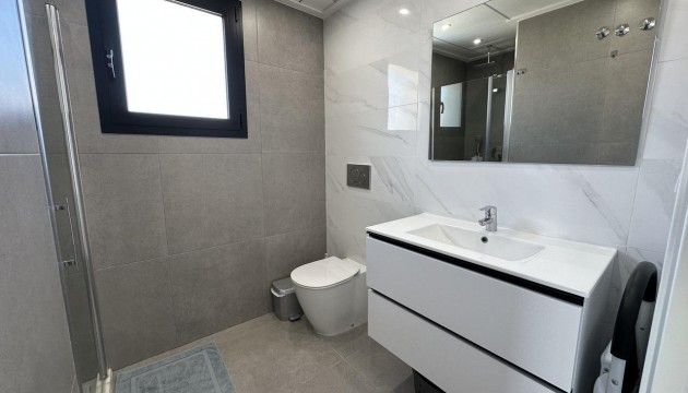 Resale - Apartment - Orihuela Costa - Villamartín