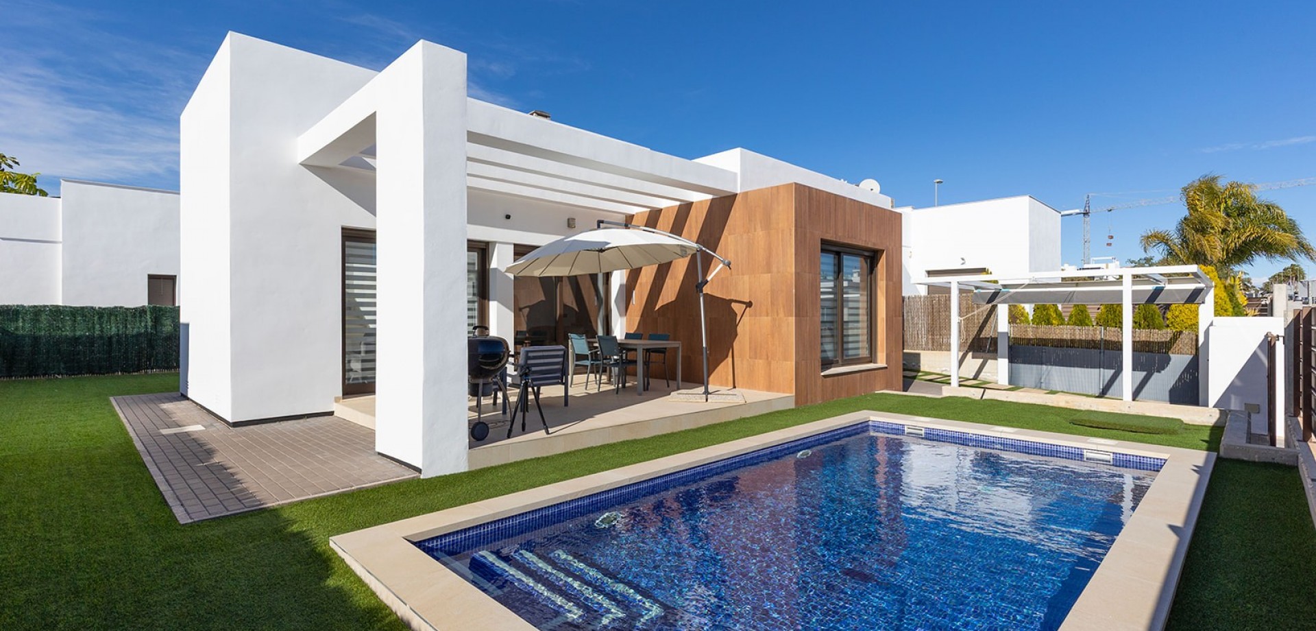 House in La Marquesa - view 1