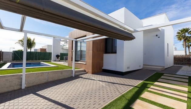 Resale - Detached Villa - Orihuela Costa - Vistabella Golf