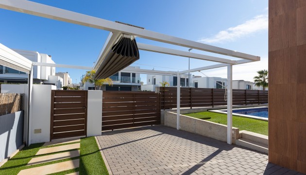 Resale - Detached Villa - Orihuela Costa - Vistabella Golf