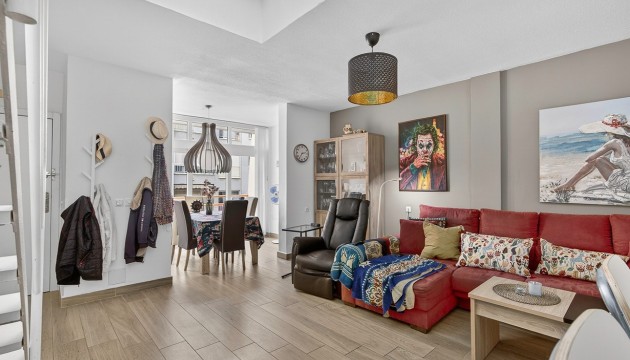 Resale - Apartment - Torrevieja - Playa de los Locos