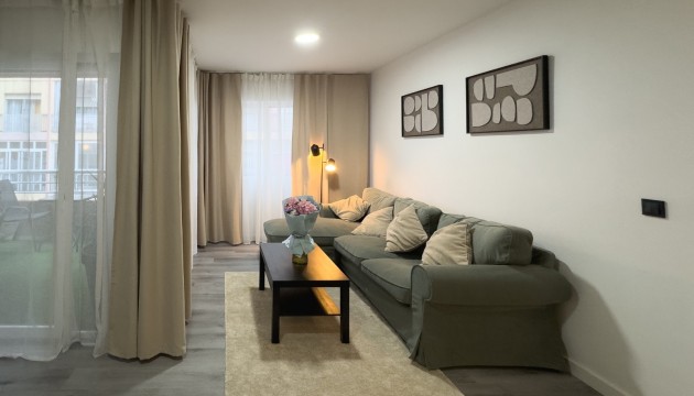 Herverkoop - Apartment - Torrevieja