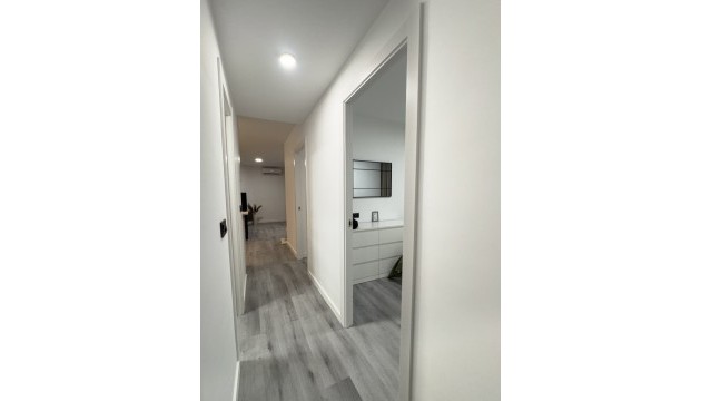 Herverkoop - Apartment - Torrevieja