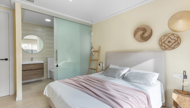 Resale - Apartment - Torrevieja - Torrelamata - La Mata