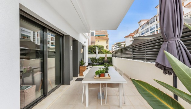 Resale - Apartment - Torrevieja - Torrelamata - La Mata