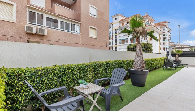 Resale - Apartment - Torrevieja - Torrelamata - La Mata