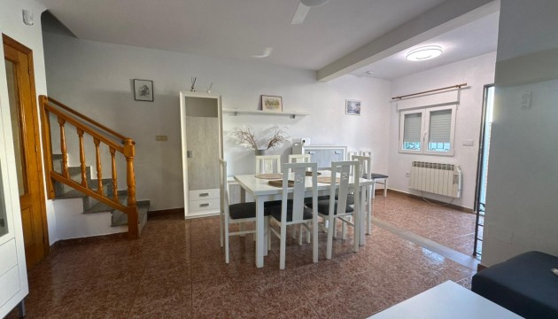 Resale - Bungalow - Torrevieja - La Siesta - El Salado -  Torreta