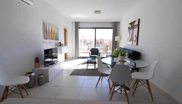 Resale - Apartment - Orihuela Costa - La Zenia