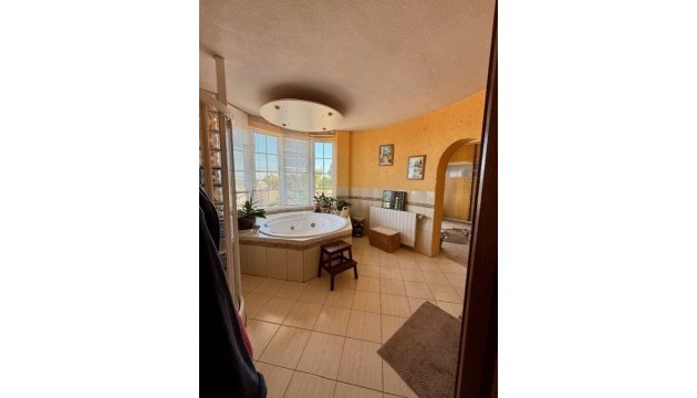 Wiederverkauf - Detached Villa - Orihuela Costa