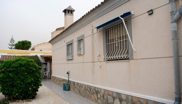 Resale - Detached Villa - Torrevieja