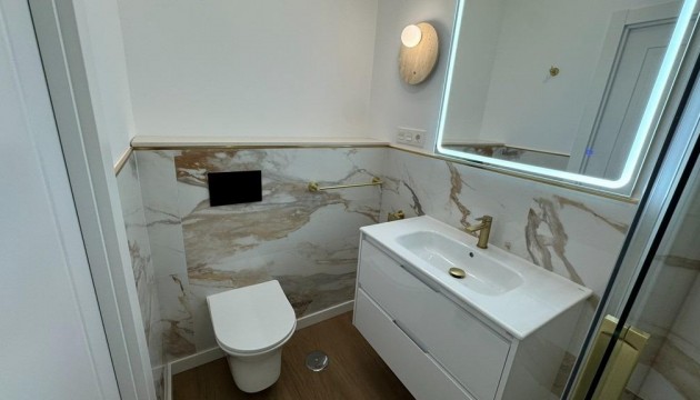 Resale - Apartment - Torrevieja - Punta Prima