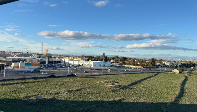 Resale - Apartment - Torrevieja - Punta Prima