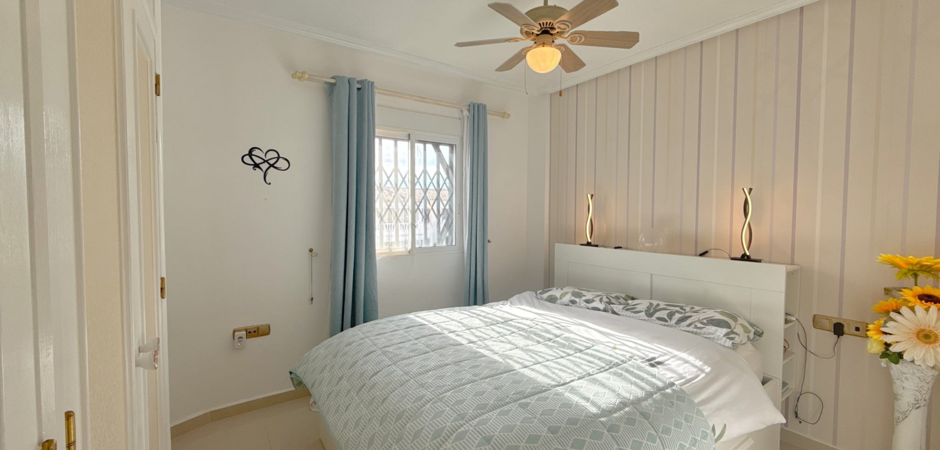 Apartment in Cabo Roig - Image 4