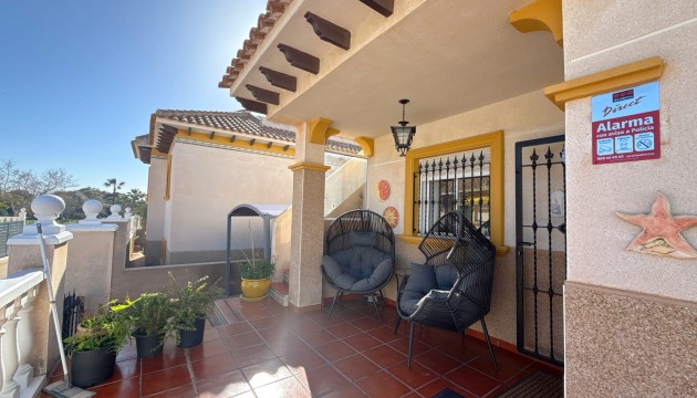 Resale - Bungalow - Orihuela Costa - Cabo Roig