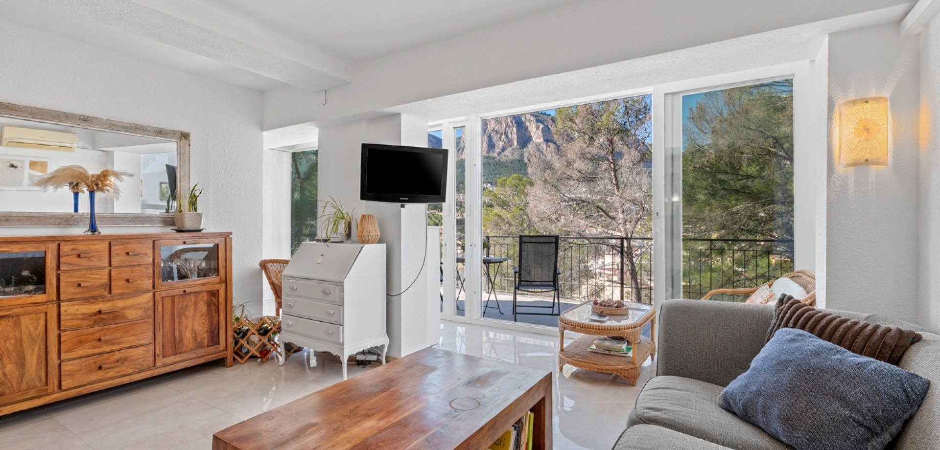 Apartment in La Nucia - view 1