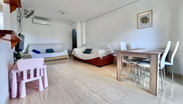 Resale - Bungalow - Pilar de la Horadada - Mil Palmeras