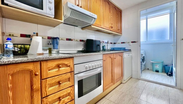 Resale - Bungalow - Pilar de la Horadada - Mil Palmeras