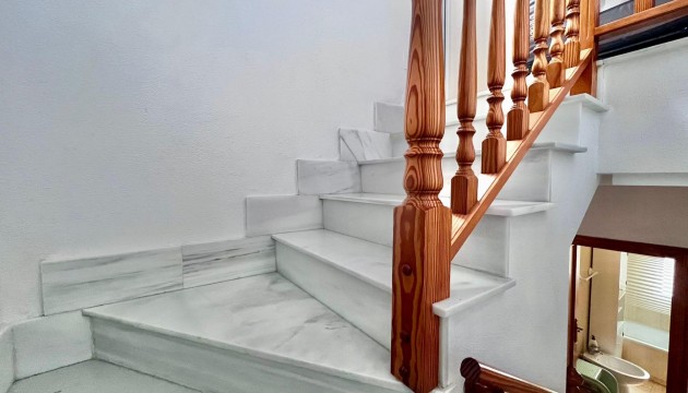 Resale - Bungalow - Pilar de la Horadada - Mil Palmeras