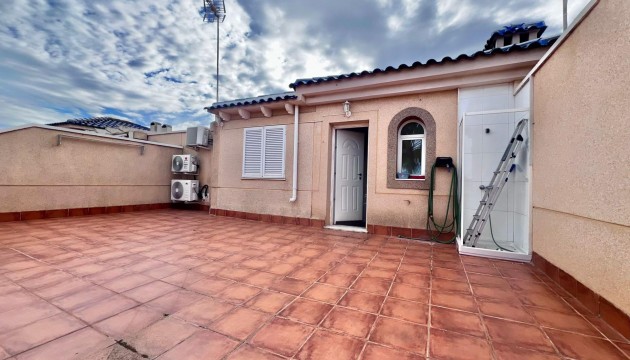 Resale - Bungalow - Pilar de la Horadada - Mil Palmeras