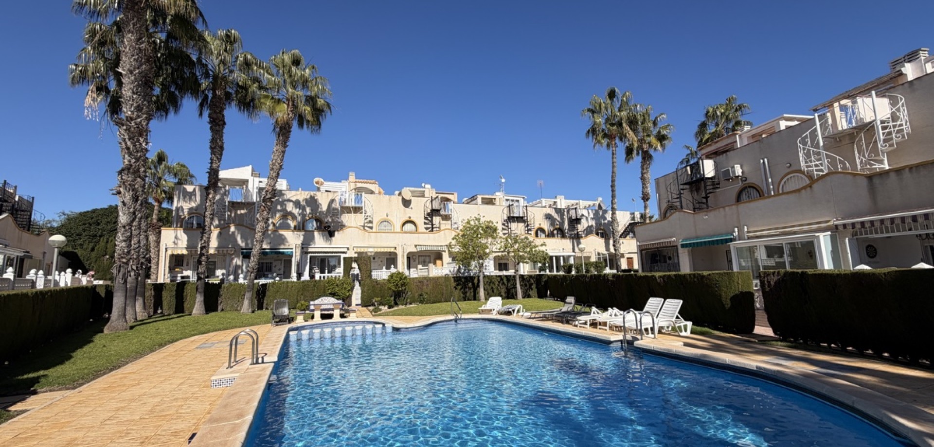 House in Urbanizacion los Balcones - view 1