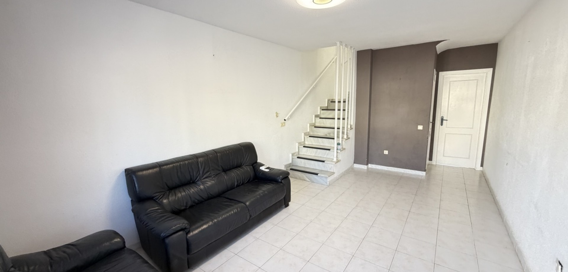 House in Urbanizacion los Balcones - Image 5