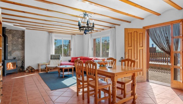 Resale - Country House - Los Montesinos