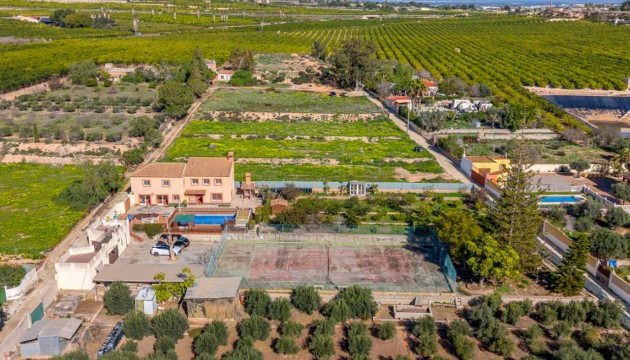 Resale - Country House - Los Montesinos