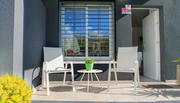 Resale - Townhouse - Torrevieja - Nueva Torrevieja - Aguas Nuevas