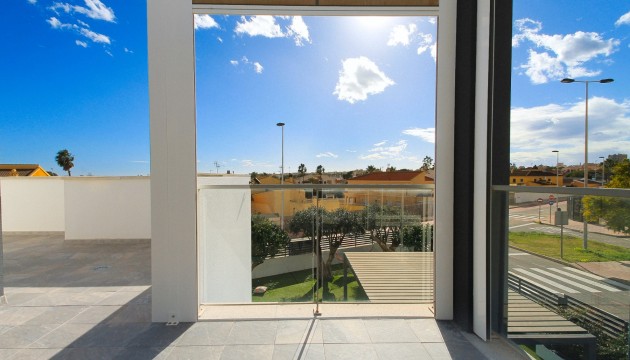 Resale - Townhouse - Torrevieja - Nueva Torrevieja - Aguas Nuevas
