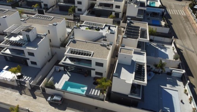 Перепродажа - отдельная вилла - Algorfa