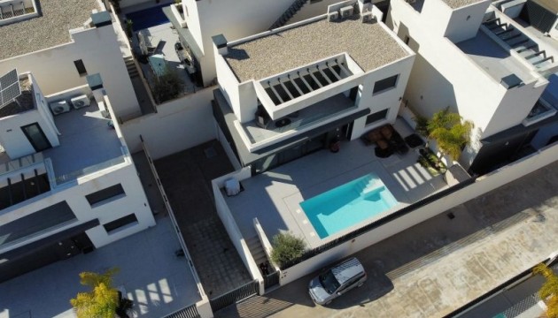 Перепродажа - отдельная вилла - Algorfa