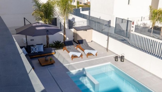 Перепродажа - отдельная вилла - Algorfa