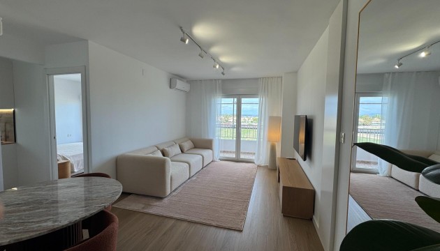 Resale - Apartment - Torrevieja - Punta Prima