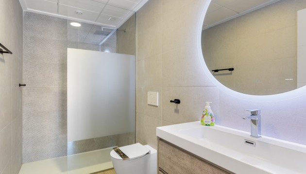 Resale - Apartment - Orihuela Costa - Los Dolses