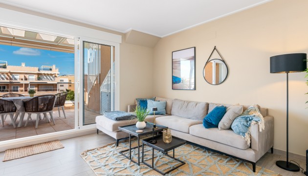 Resale - Apartment - Orihuela Costa - Los Dolses