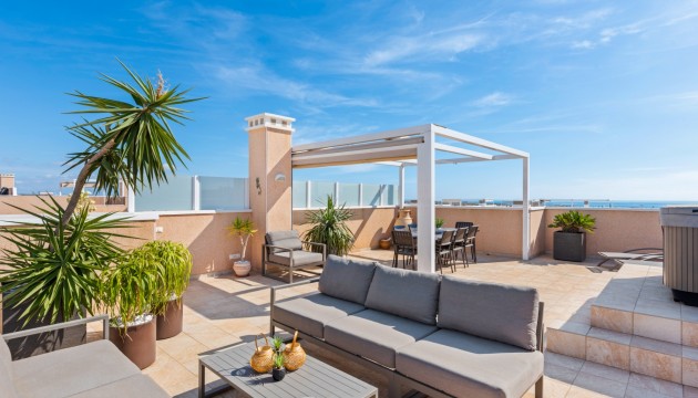 Resale - Apartment - Orihuela Costa - Los Dolses