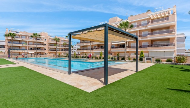 Resale - Apartment - Orihuela Costa - Los Dolses