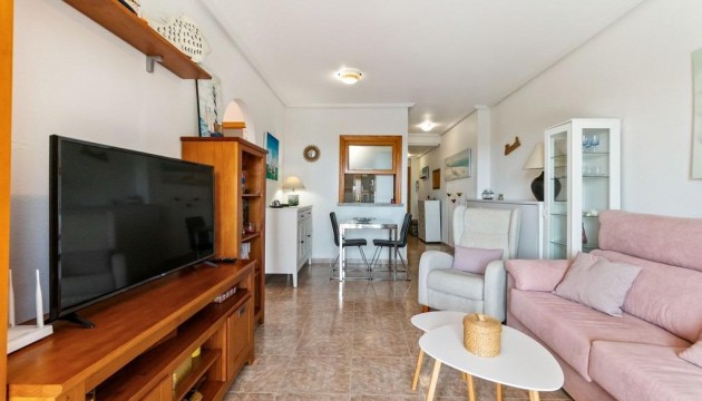 Resale - Apartment - Orihuela Costa - Campoamor