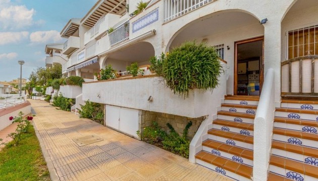 Resale - Apartment - Orihuela Costa - Cabo Roig