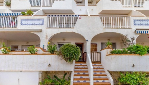 Resale - Apartment - Orihuela Costa - Cabo Roig