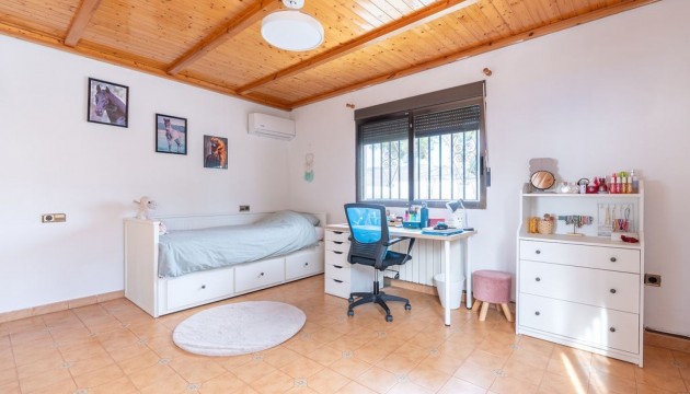 Reventa - Chalet Independiente - Hondón de las Nieves