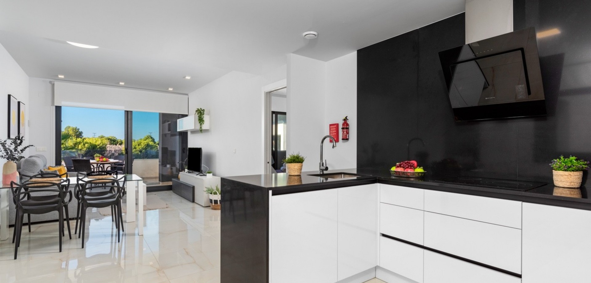 Apartment in Residencia los Altos - Image 2