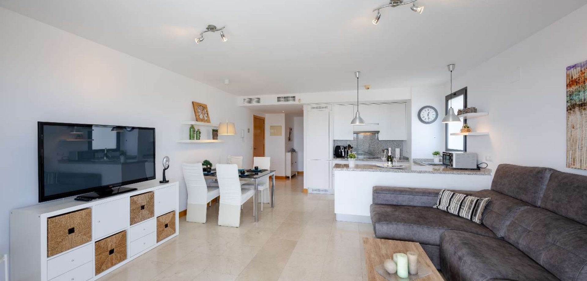 Apartment in Dehesa de Campoamor - Image 2