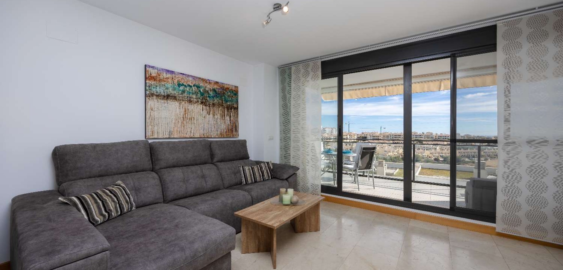 Apartment in Dehesa de Campoamor - Image 4
