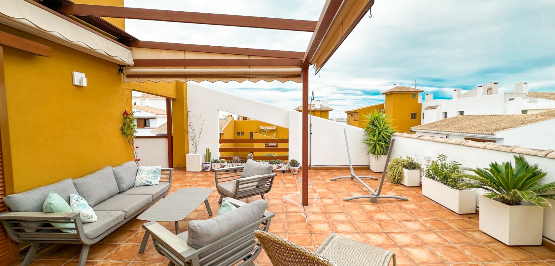 Apartment in Punta Prima - view 1