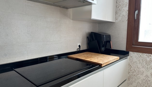 Wiederverkauf - Apartment - Orihuela Costa - Punta Prima