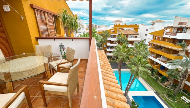 Wiederverkauf - Apartment - Orihuela Costa - Punta Prima