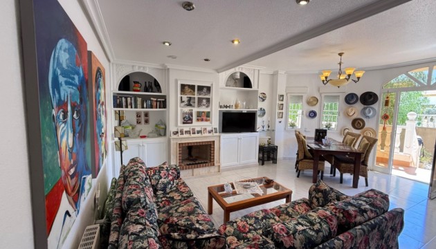 Resale - Detached Villa - Orihuela Costa - Costa Blanca