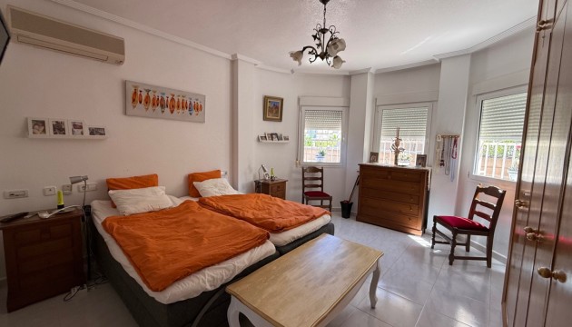 Resale - Detached Villa - Orihuela Costa - Costa Blanca